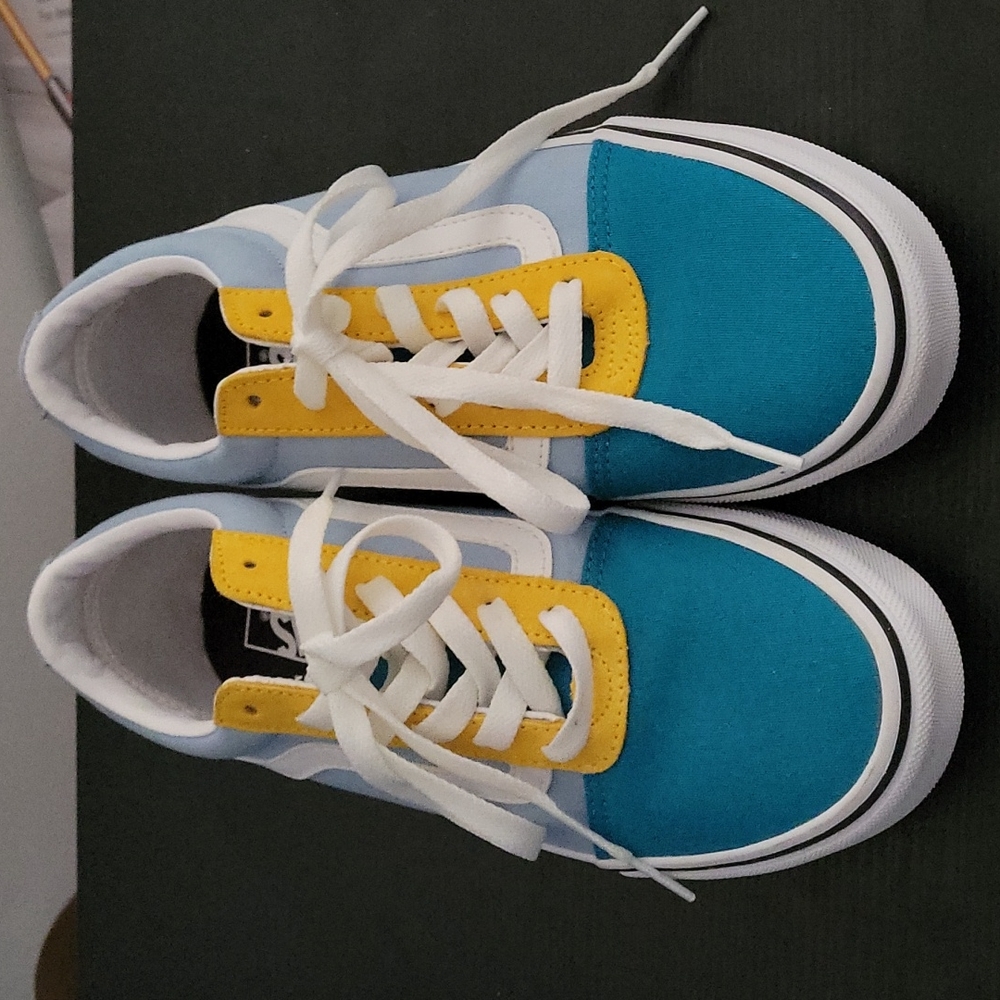 Vans muti color NWOT